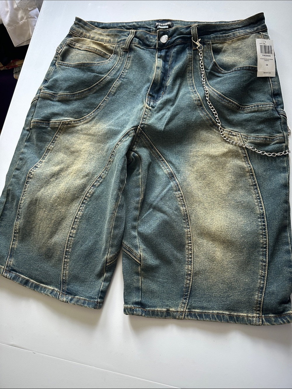 Vintage Wash Men’s Denim Chain Shorts -